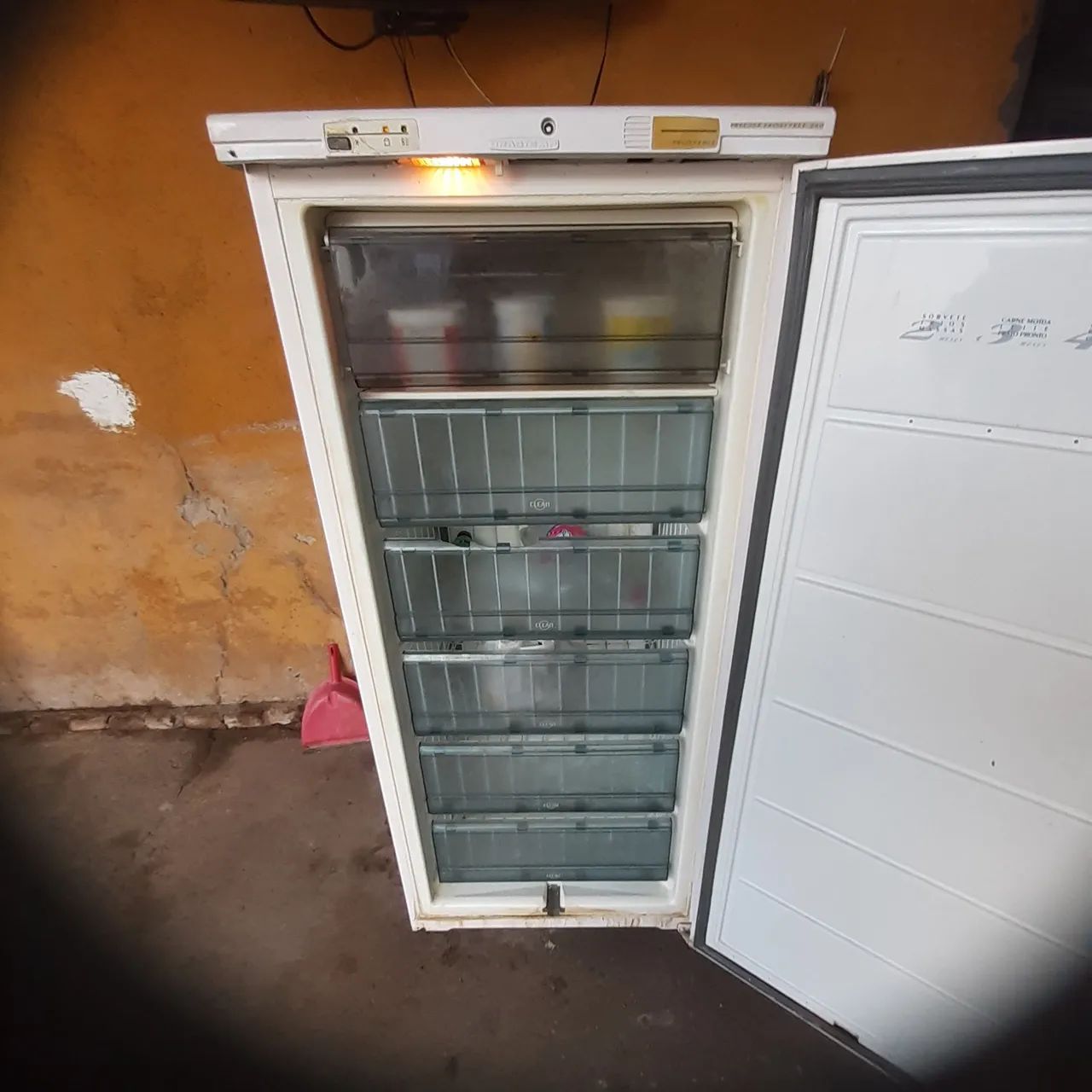 feeezer vertical brastemp  - Foto 4