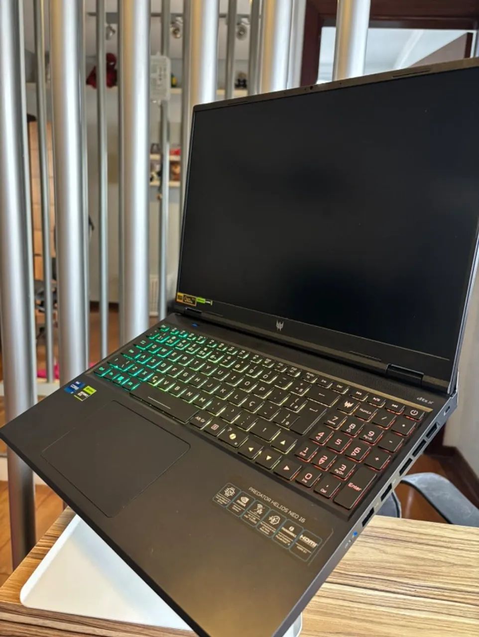 Acer Predator Helios Neo RTX 4070 - Foto 2