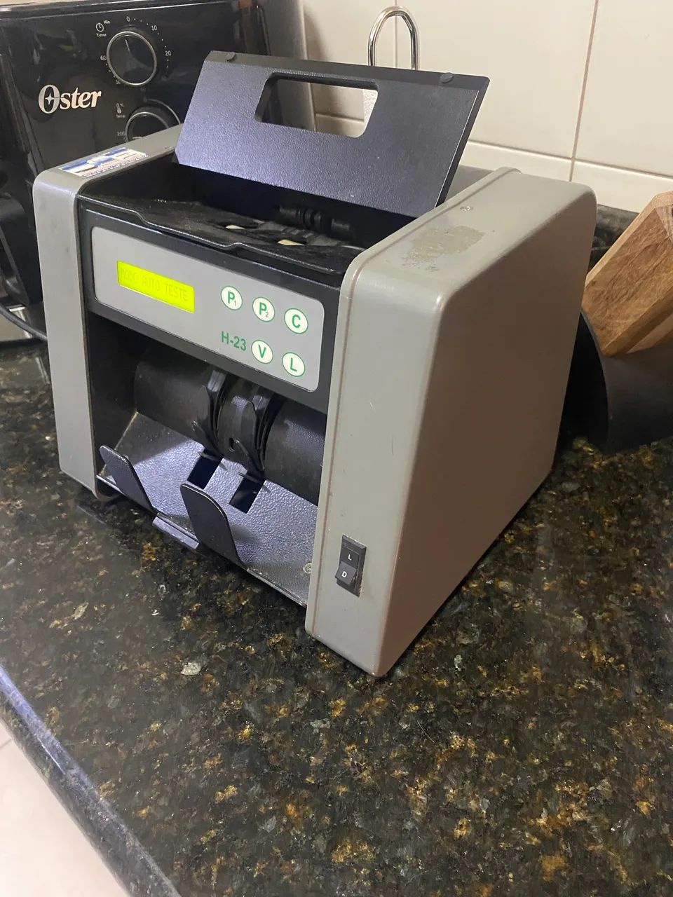 Máquina de contar dinheiro  