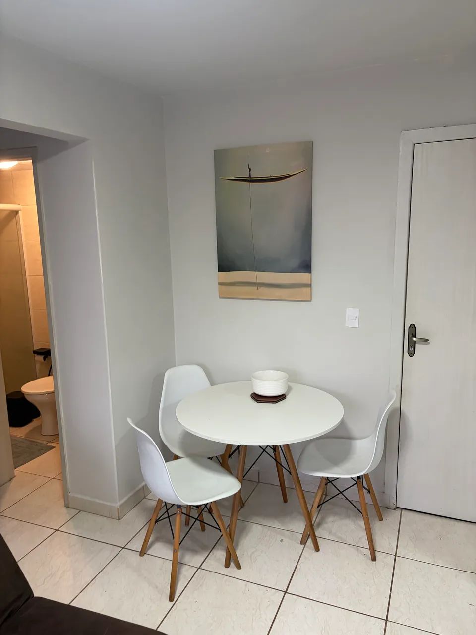 Quarto em apartamento coqueiros - Foto 3