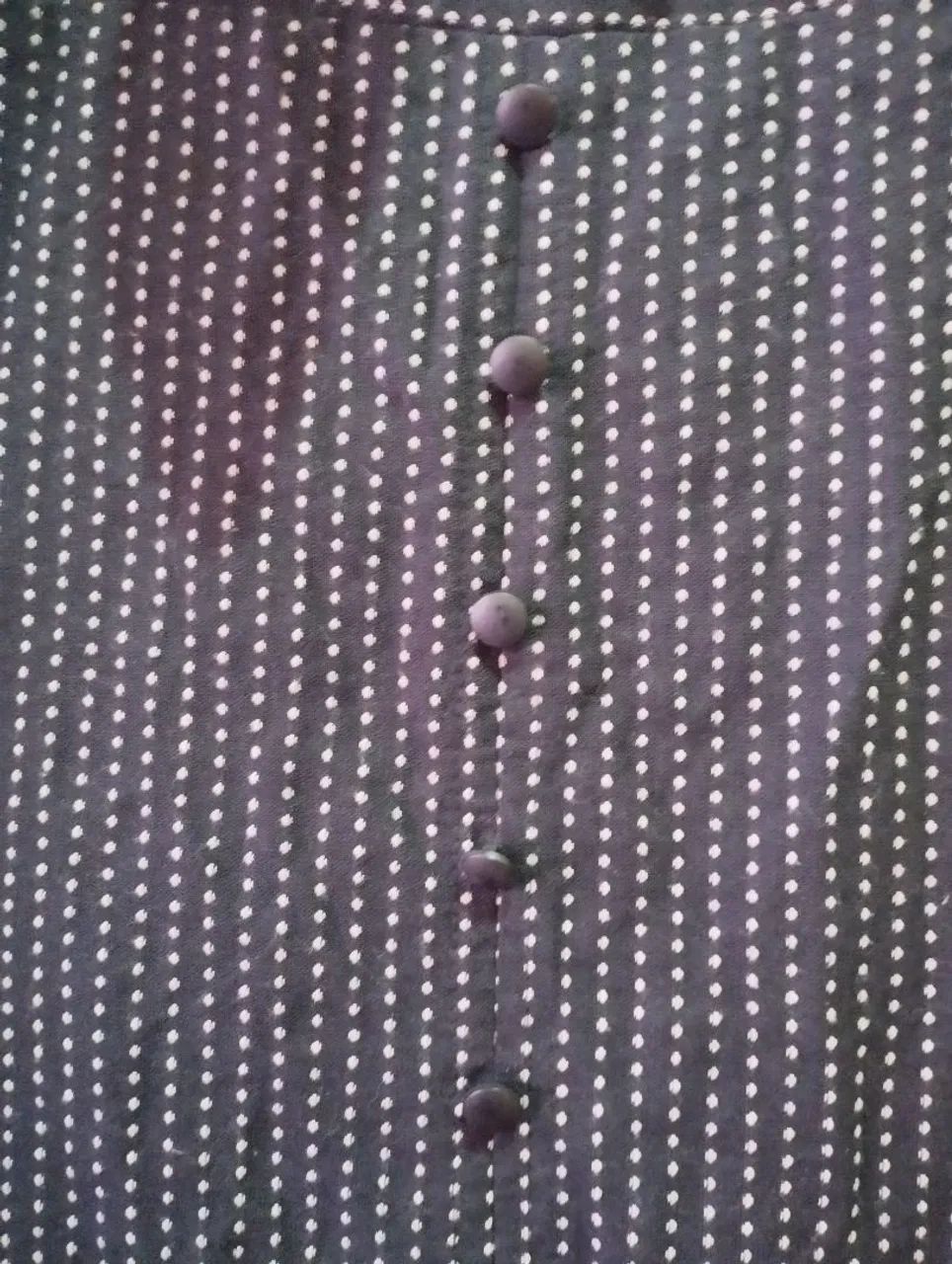 Vestido preto bolinha
