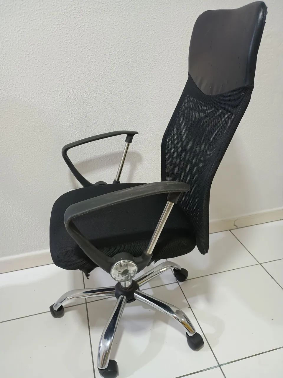 Cadeiras de escritório usadas - Foto 4