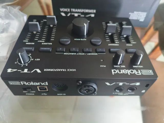 Roland Vt4 Voice Transformer Com Entrada Usb E Midi Novo
