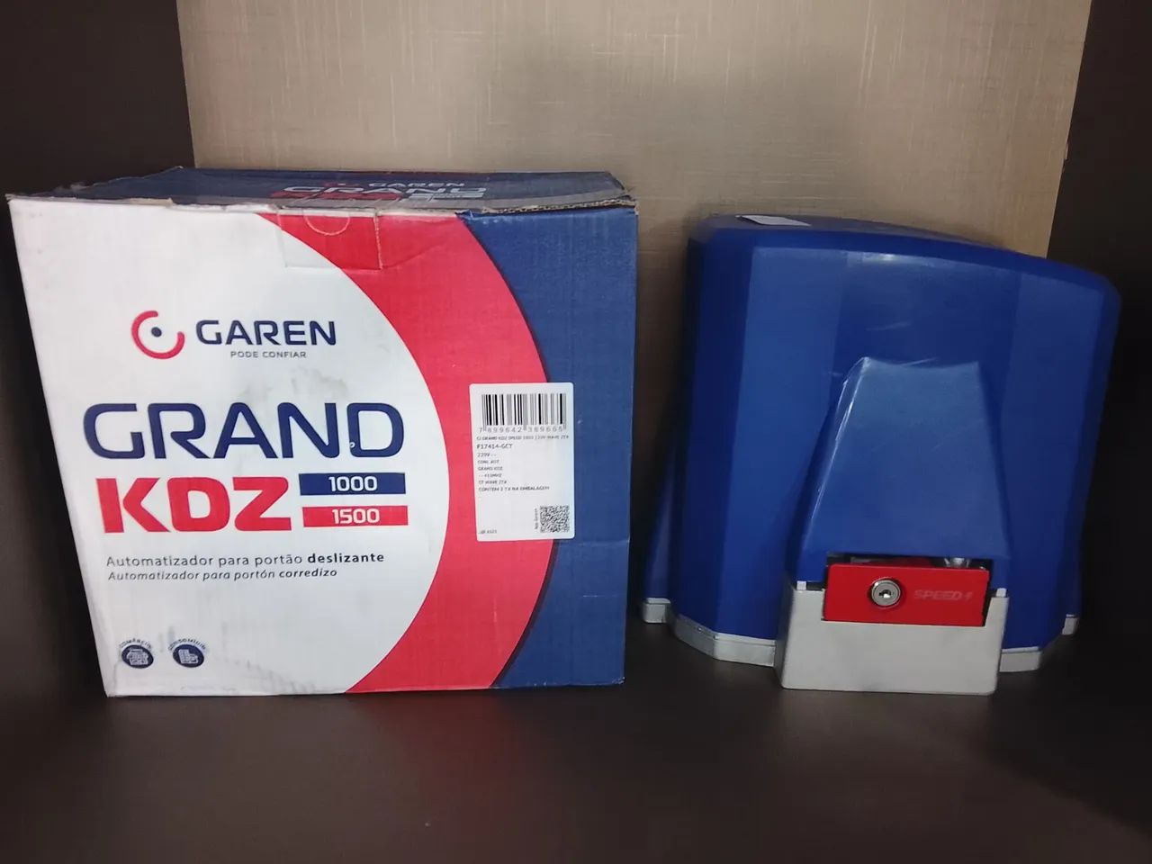 Iron and aluminum gate motor