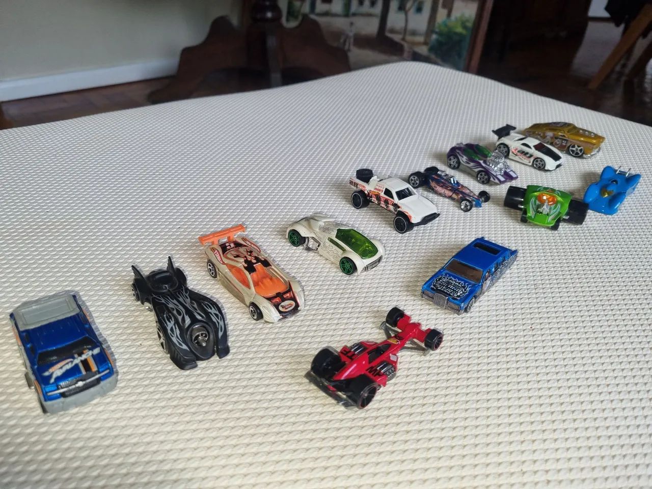 Lote Hot Wheels Variados (13 Miniaturas)  - Foto 5