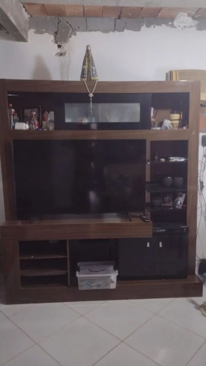 Estante de sala