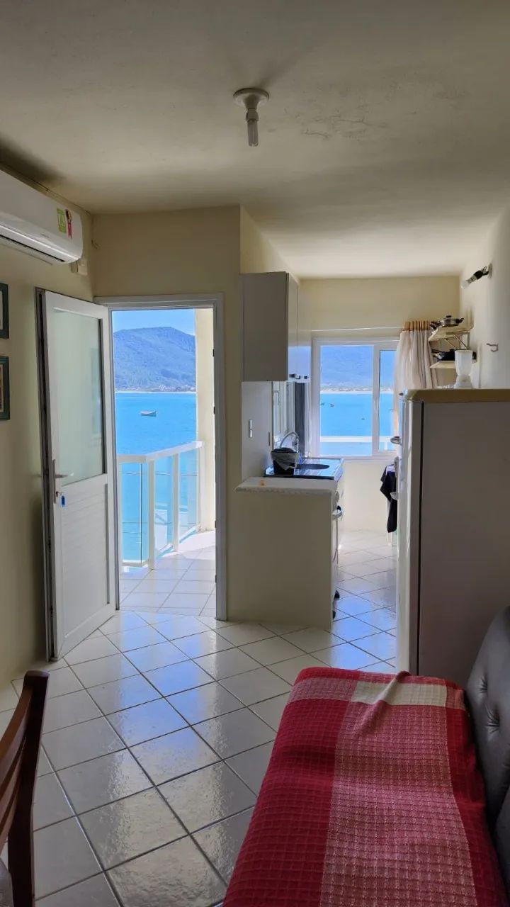 Apartamento de 1 dormitório no bairro Pantano do Sul