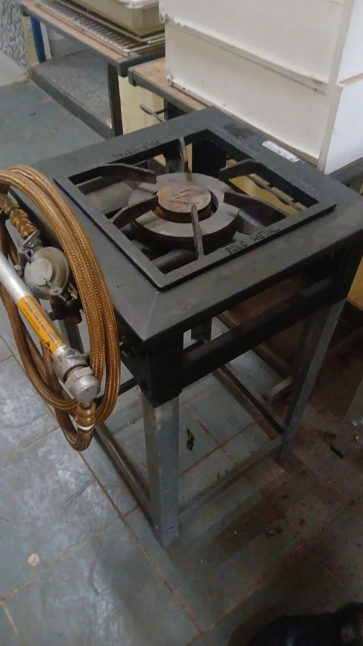 Fogao industrial 