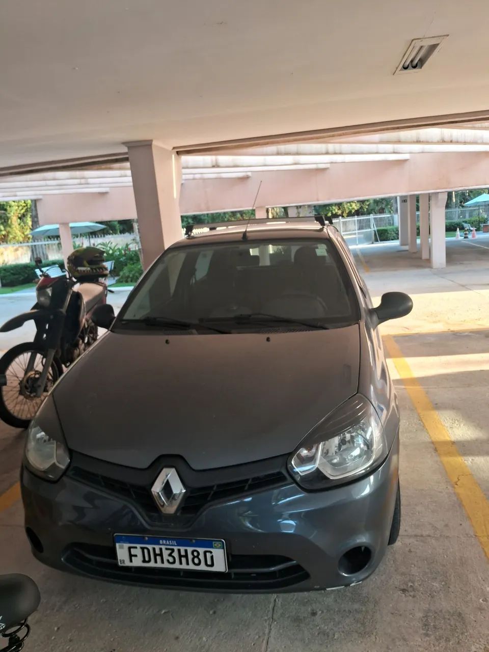 Renault Clio Clio Authentique 1.0/1.0 Hi-Power 16V 3p 2013
