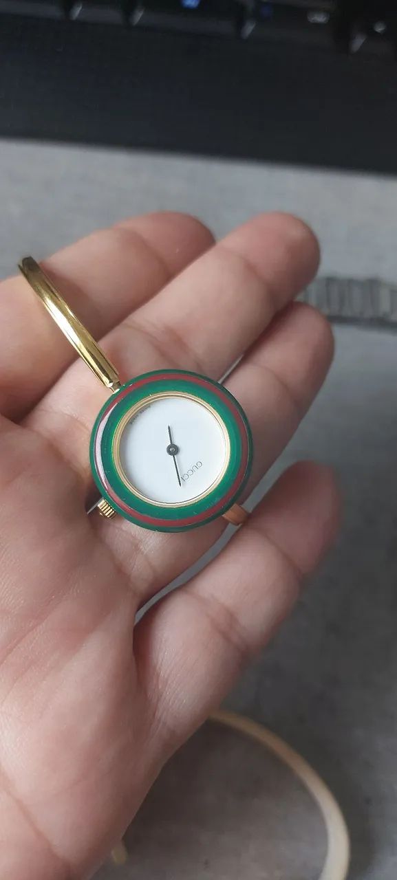 Relógio Gucci Feminino Bezel 11/12.2