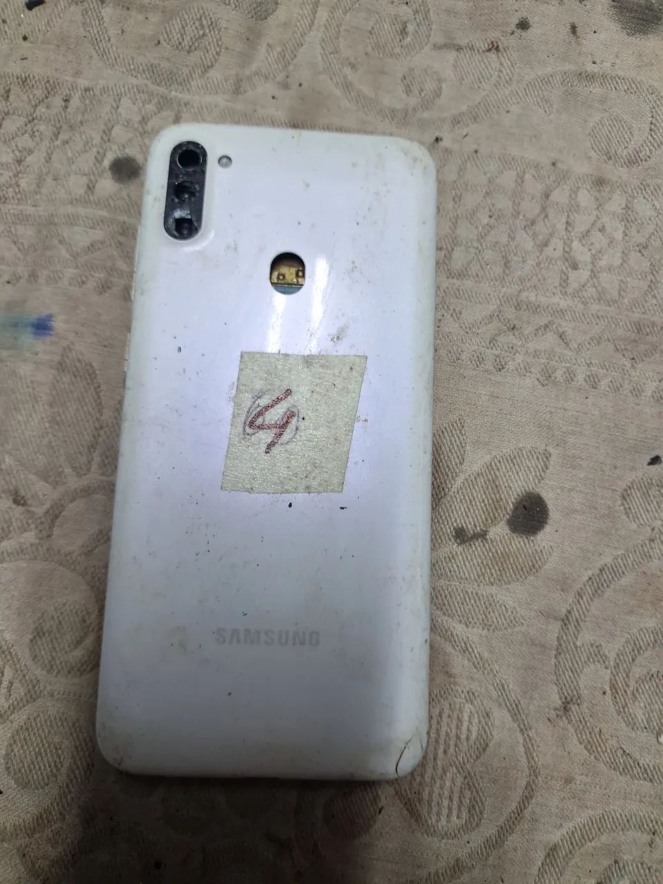 celular samsung com defeito. nao sei o defeito nem o modelo  - Foto 2