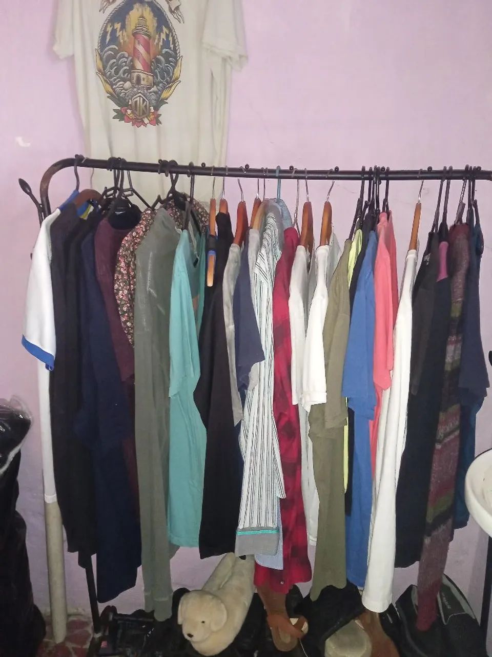 Roupas seminovas - Foto 2