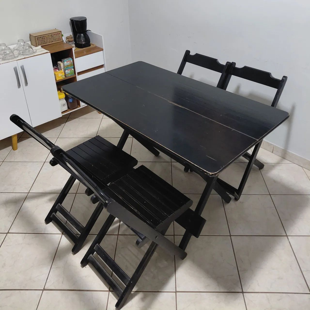 SJP - Jogo de mesa com cadeiras dobráveis de madeira