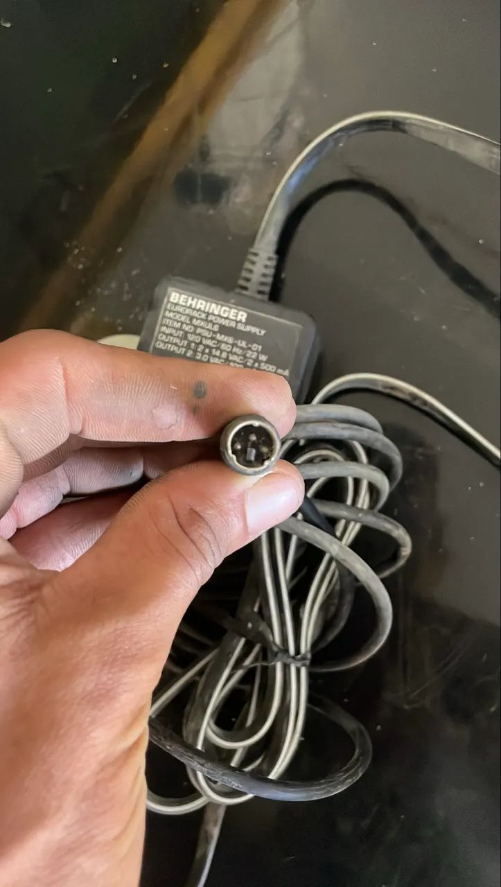 Vendo fonte de mesa behringer  - Foto 3