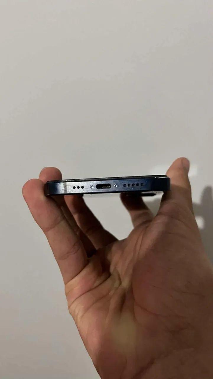 iPhone 12 64gb ( tela trocada ) - Foto 4