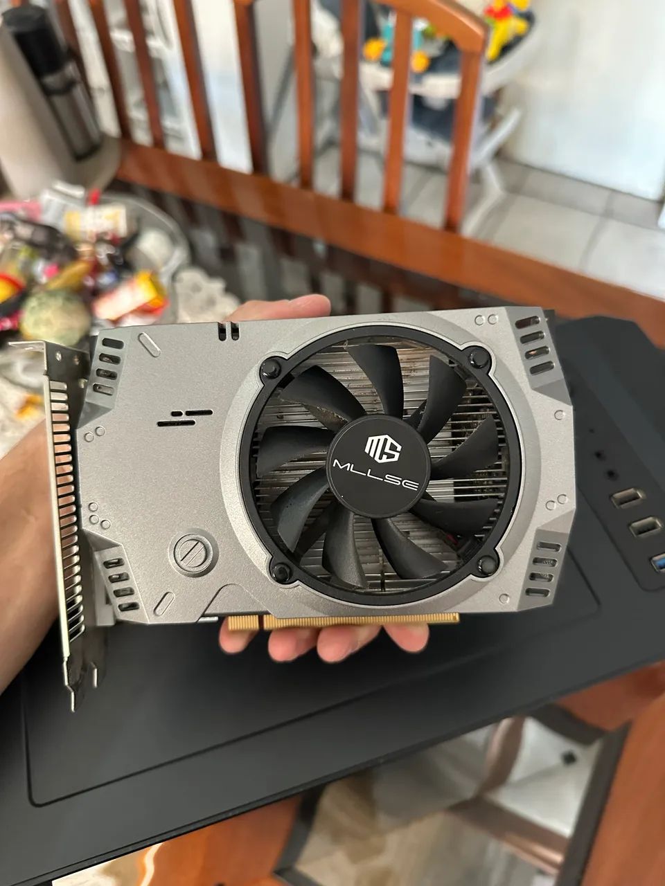 placa de vídeo MLLSE RX 550 4GB DDR5 - Foto 2