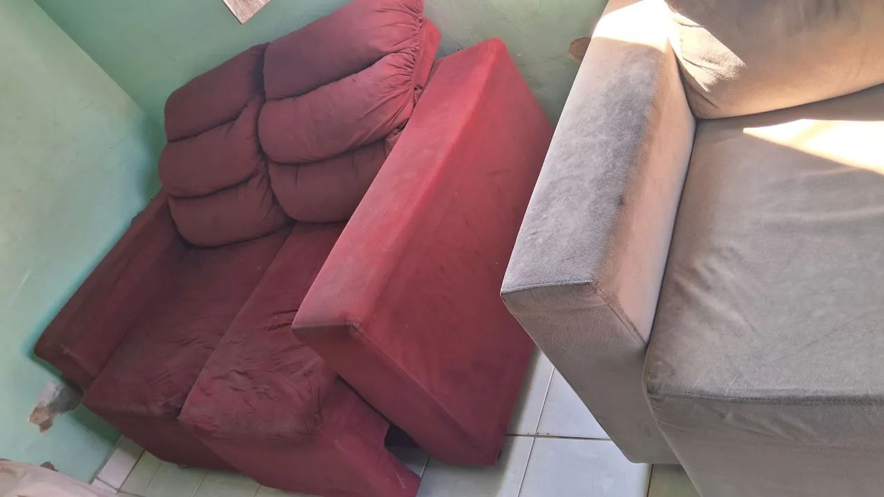 Sofás vendo os 2 por 270 - Foto 2