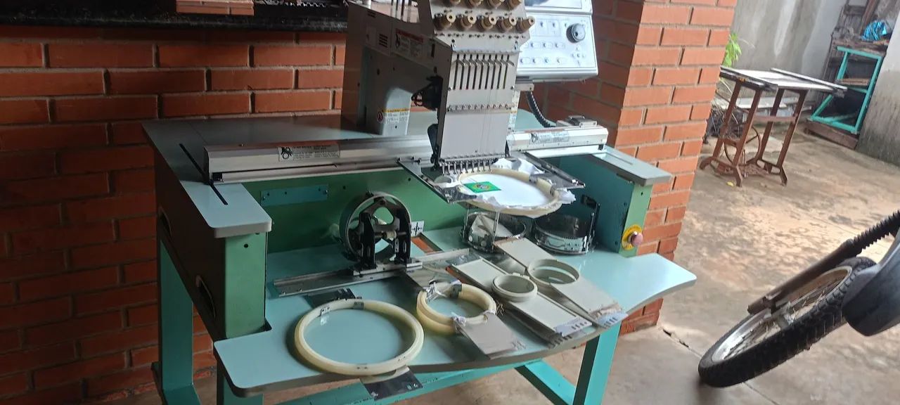 Máquina de bordado tajima  - Foto 4