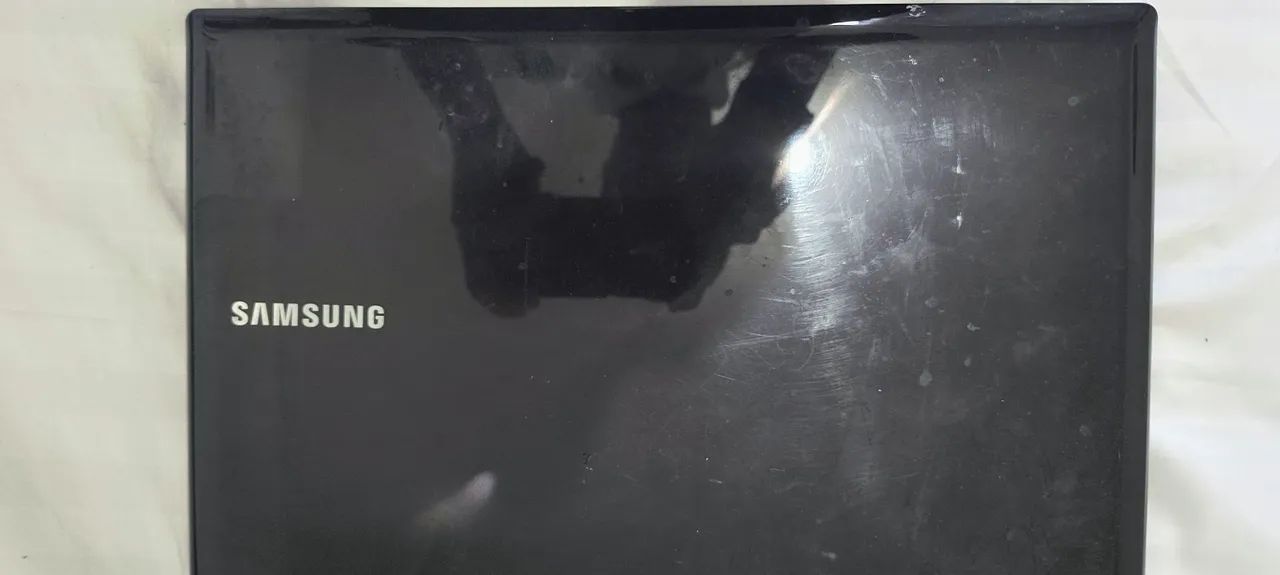 Notebook Samsung RF511 2012  - Foto 2