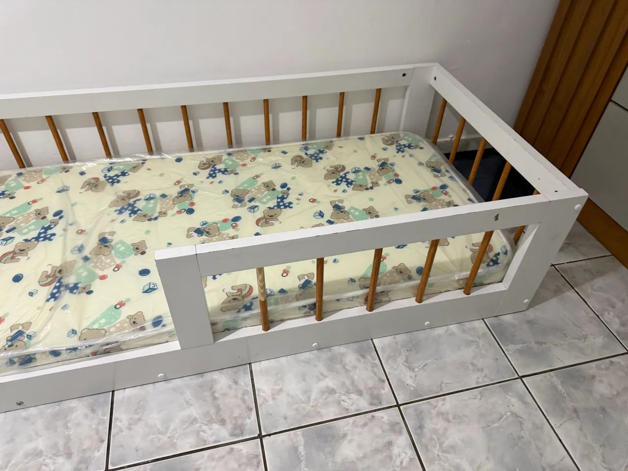Cama infantil Montessori com colchão  - Foto 2