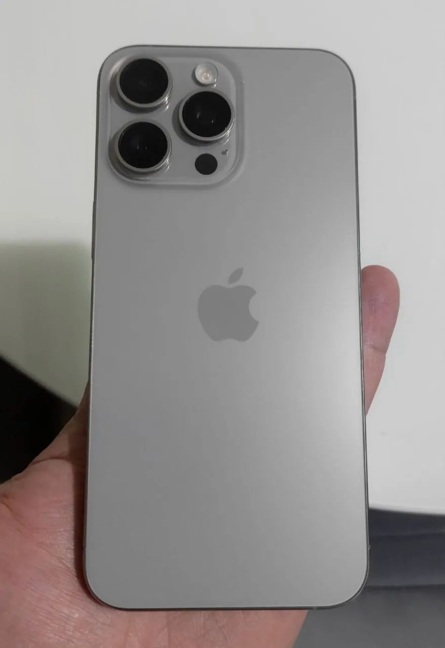 iPhone 15 pro Max  - Foto 3
