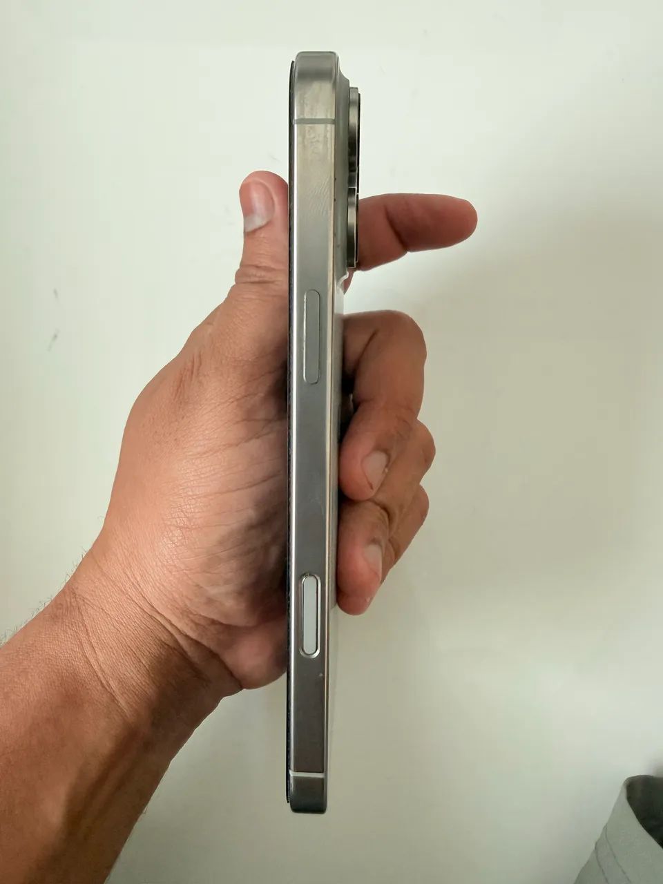 Vendo iphone 16 pro Max  - Foto 3
