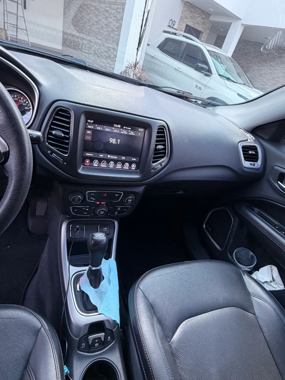 Jeep Compass Longitude 2.0 4X2 Flex 16V Aut. 2019 - Foto 2
