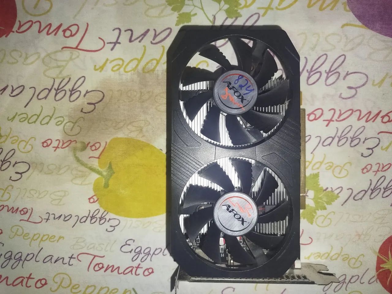 Rx 550 4gb COM DEFEITO