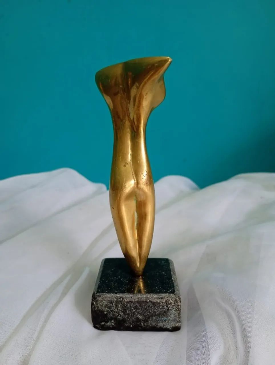 Antiga escultura nu /torso feminino em bronze e granito  - Foto 3