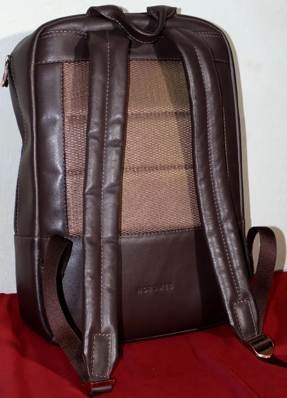 Mochila Nordweg - Em couro  - Foto 2