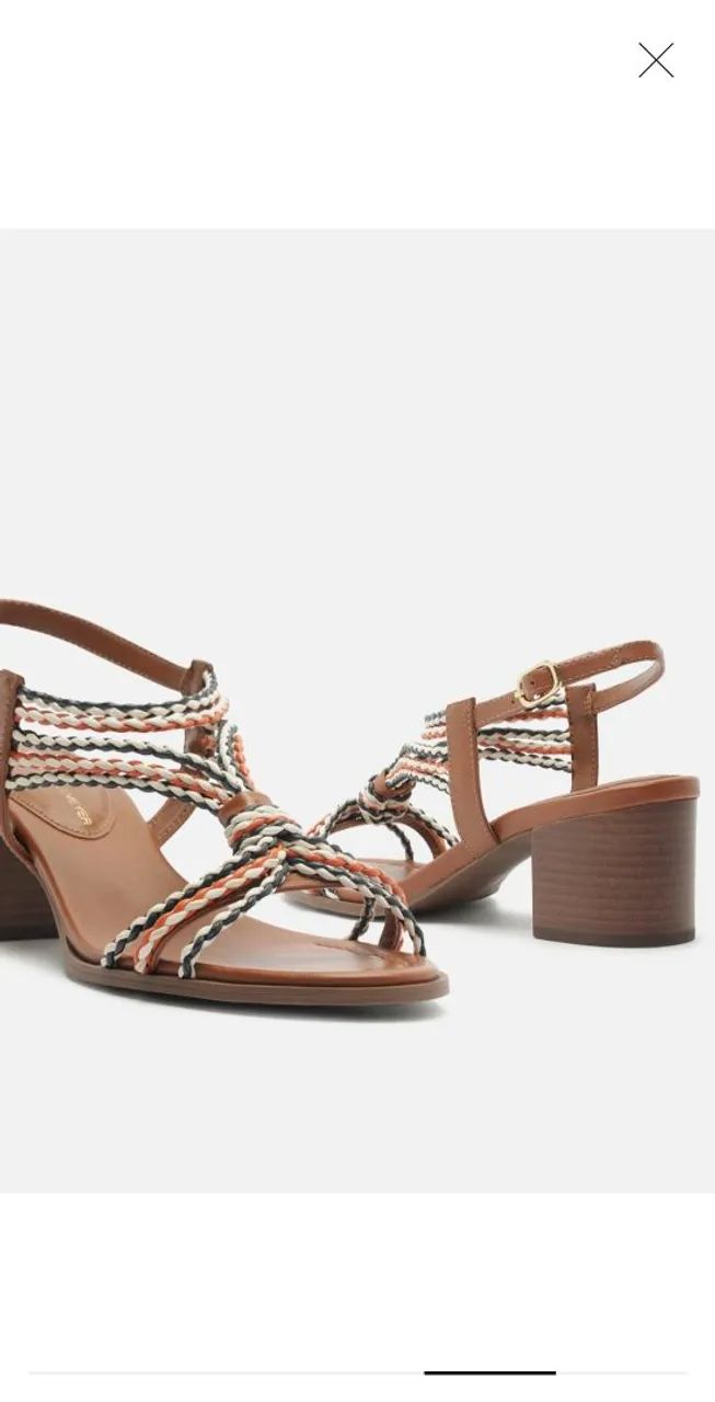 Vendo Sandália Arezzo  - Foto 2