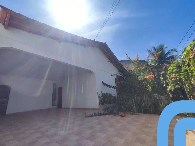 Casa de 4 quartos com suíte e com piscina no Jd. América - Foto 2