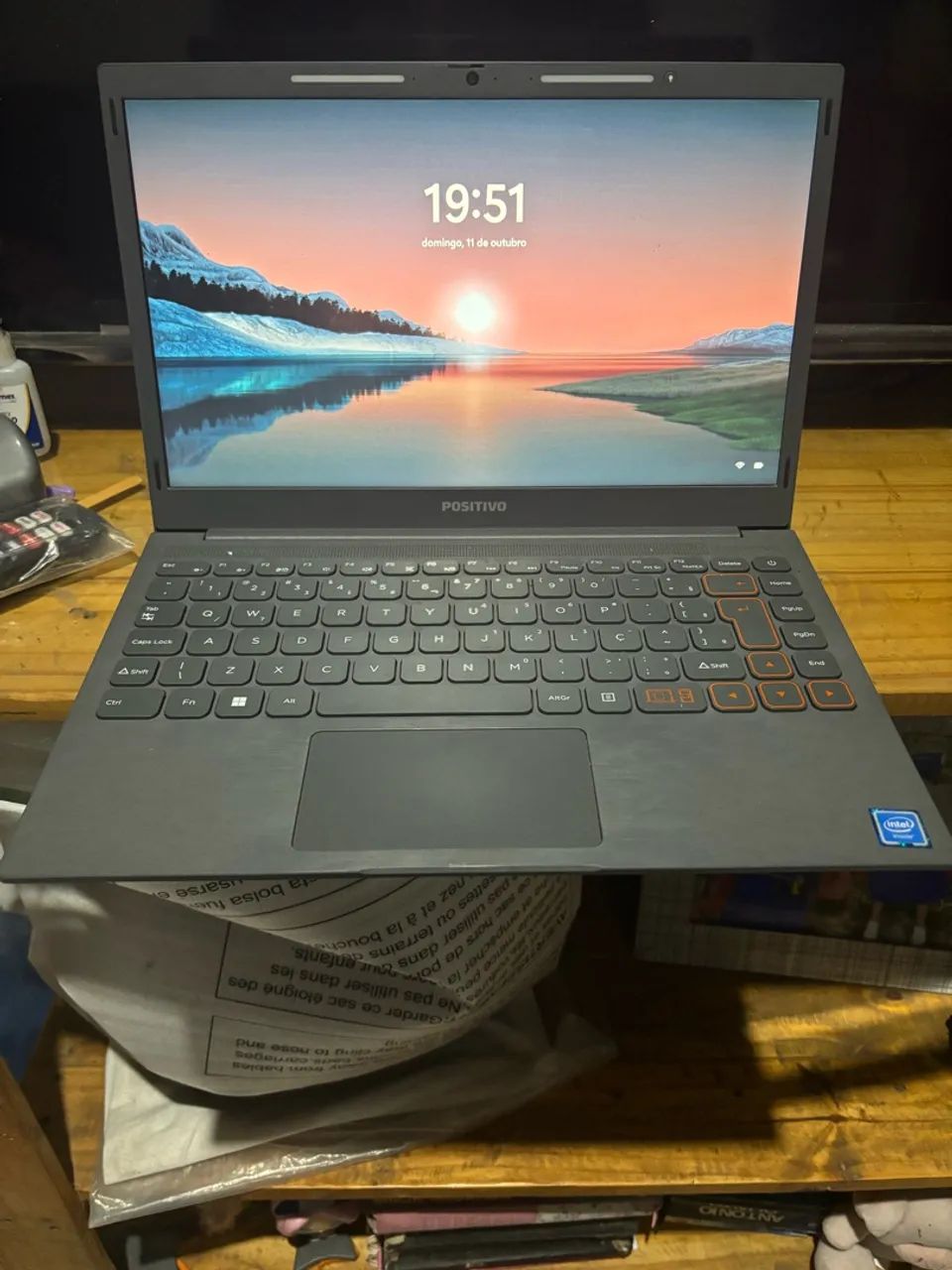 Notebook positivo 