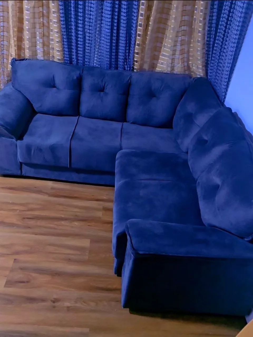 Vendo sofá novo 1.80065562846223362120