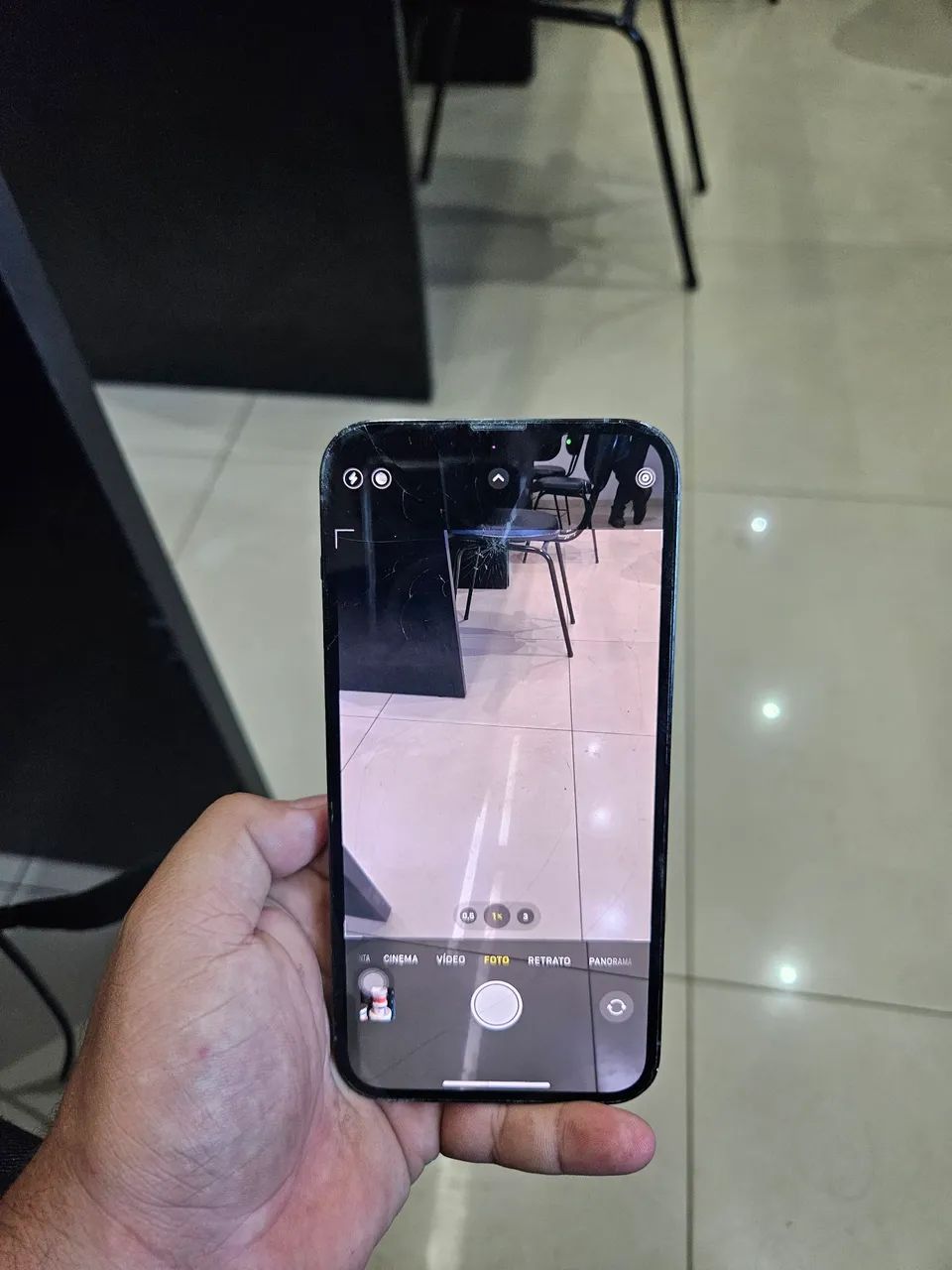 Vendo IPhone 13 pro Max  - Foto 3