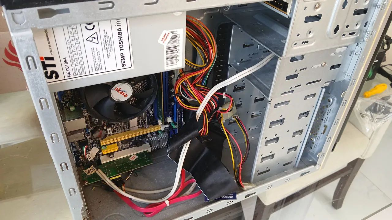 PC desktop antigo / retirada de peças - Foto 3