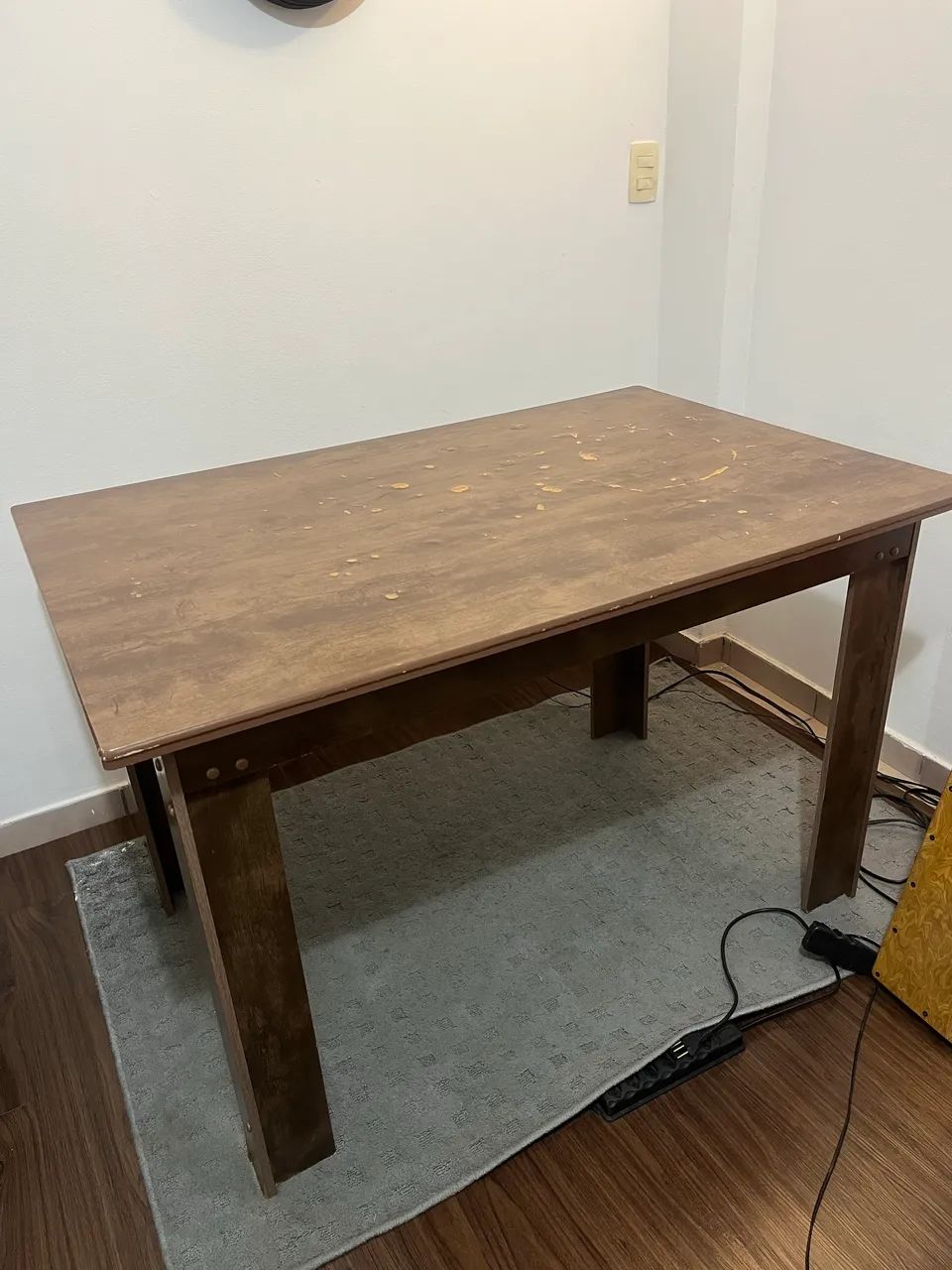 Conjunto de mesa e 4 cadeiras - Foto 3