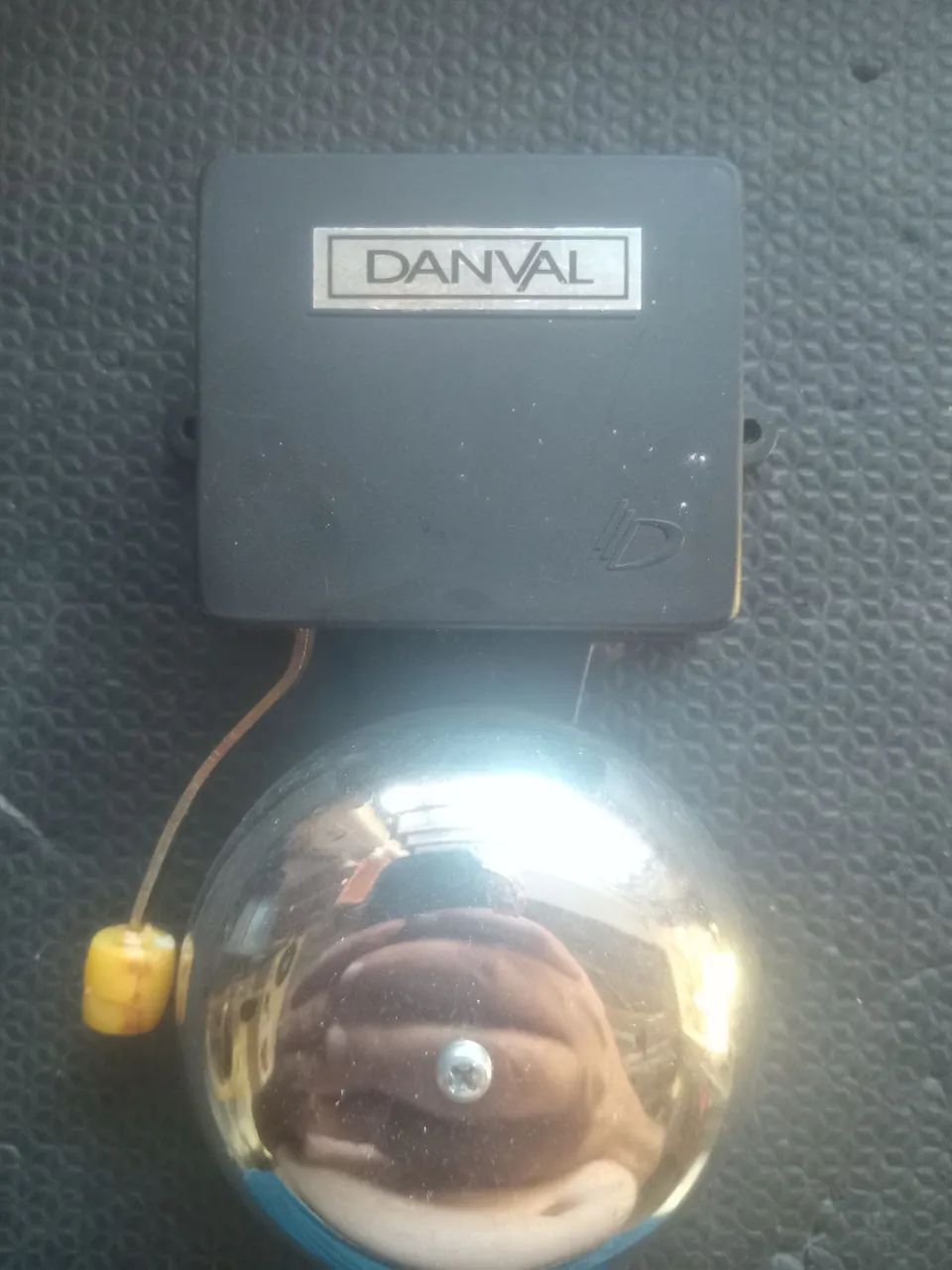 Campainha Danval usado tensão de 20 a 75 vca
