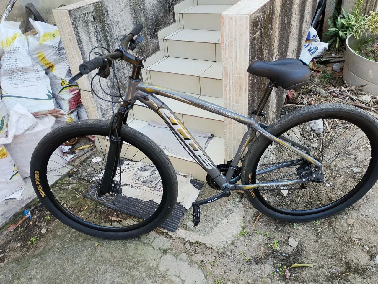 Vendo bicicleta aro 29 Nova com nota fiscal