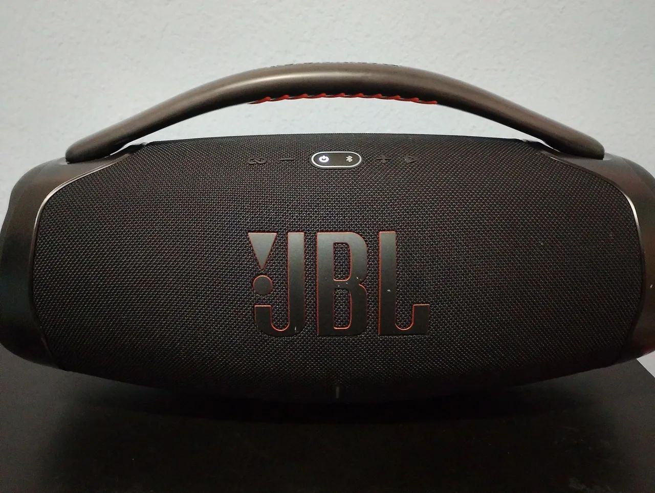 JBL boombox 3
