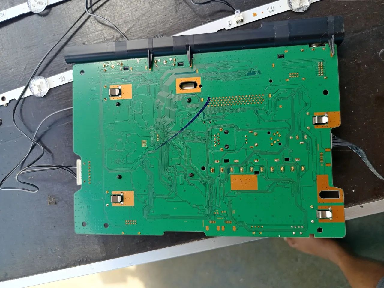 Placas e acessórios da tv 