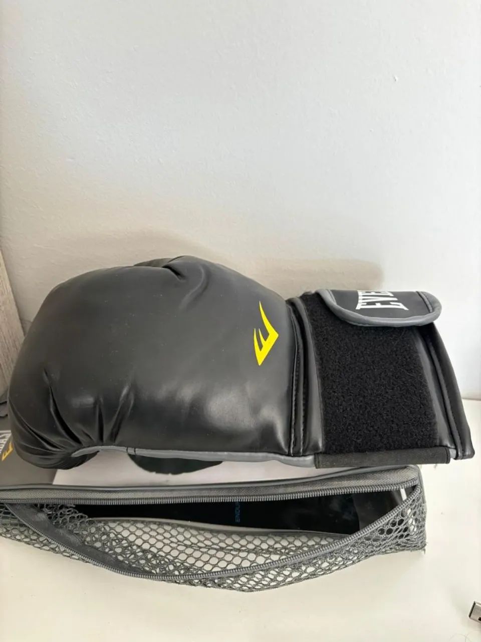 Luvas de Boxe/Muay Thai Everlast Classic 12 OZ - Foto 3
