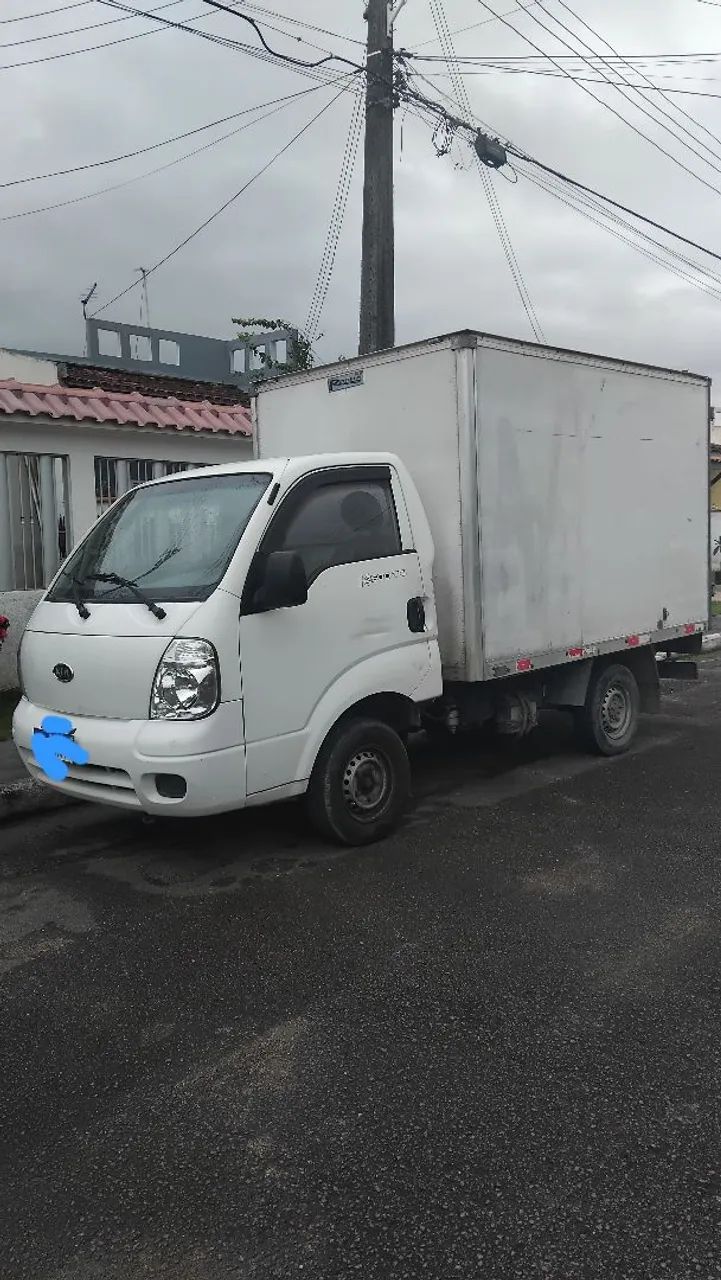 Bau bongo k2500 8v 2012 com ar
