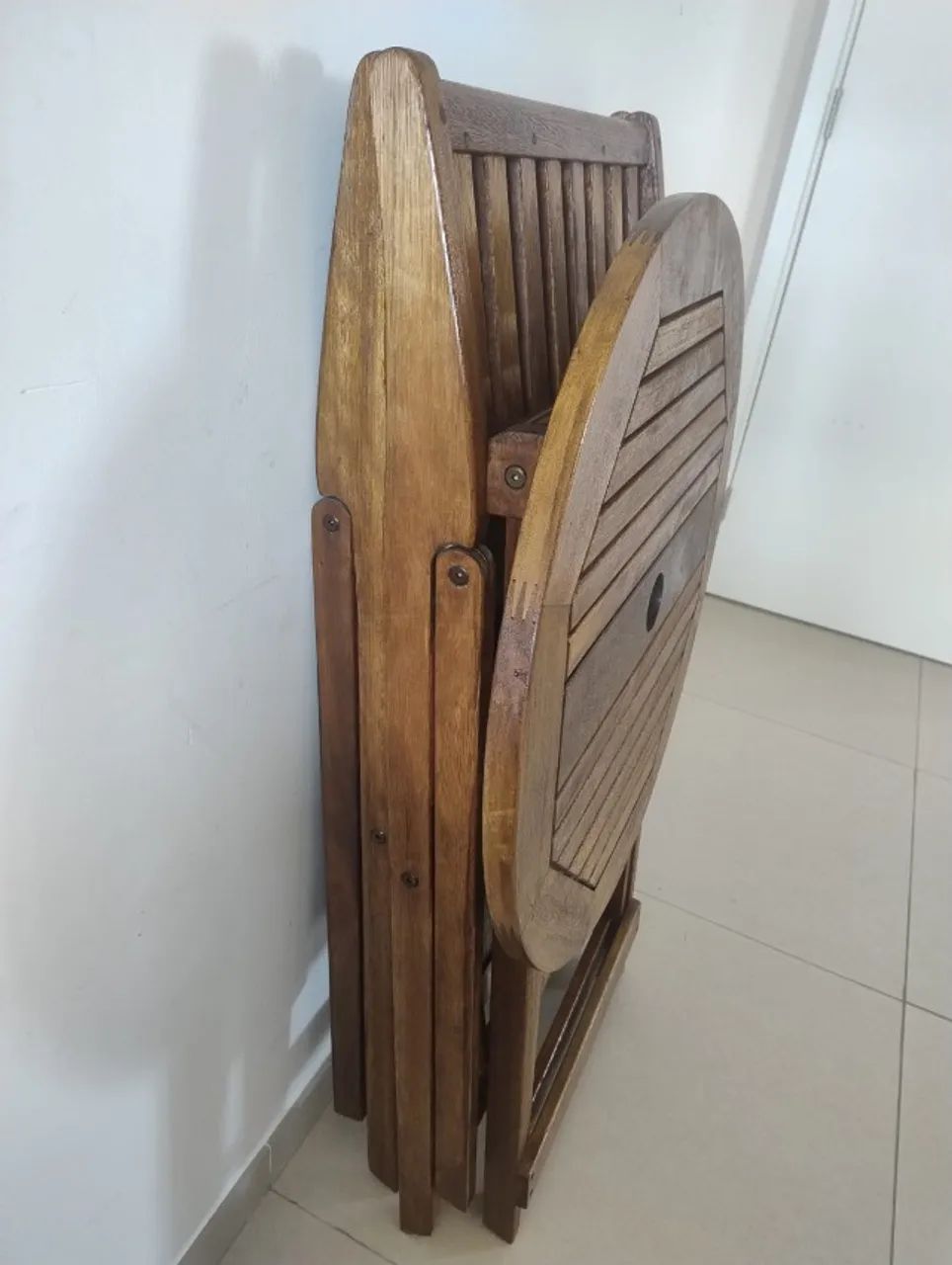 Kit Mesa Dobrável com 2 Cadeiras  - Foto 4