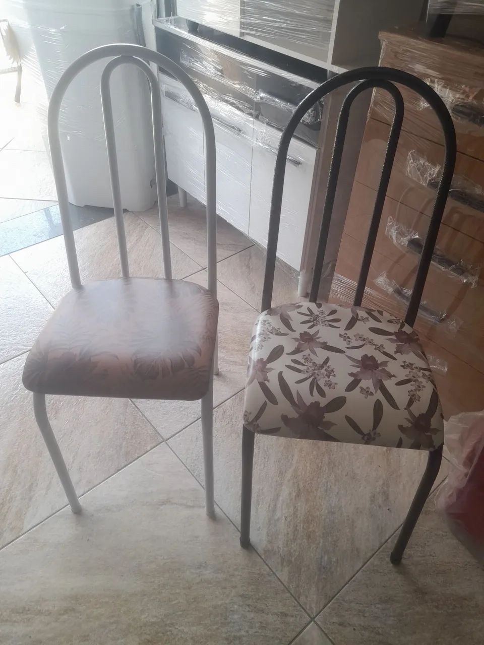 Cadeiras avulsas novas.  - Foto 5