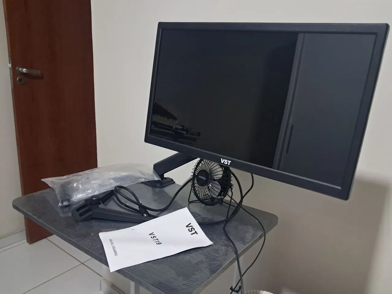 Monitor 19 pol VST com suporte articulado - Foto 5