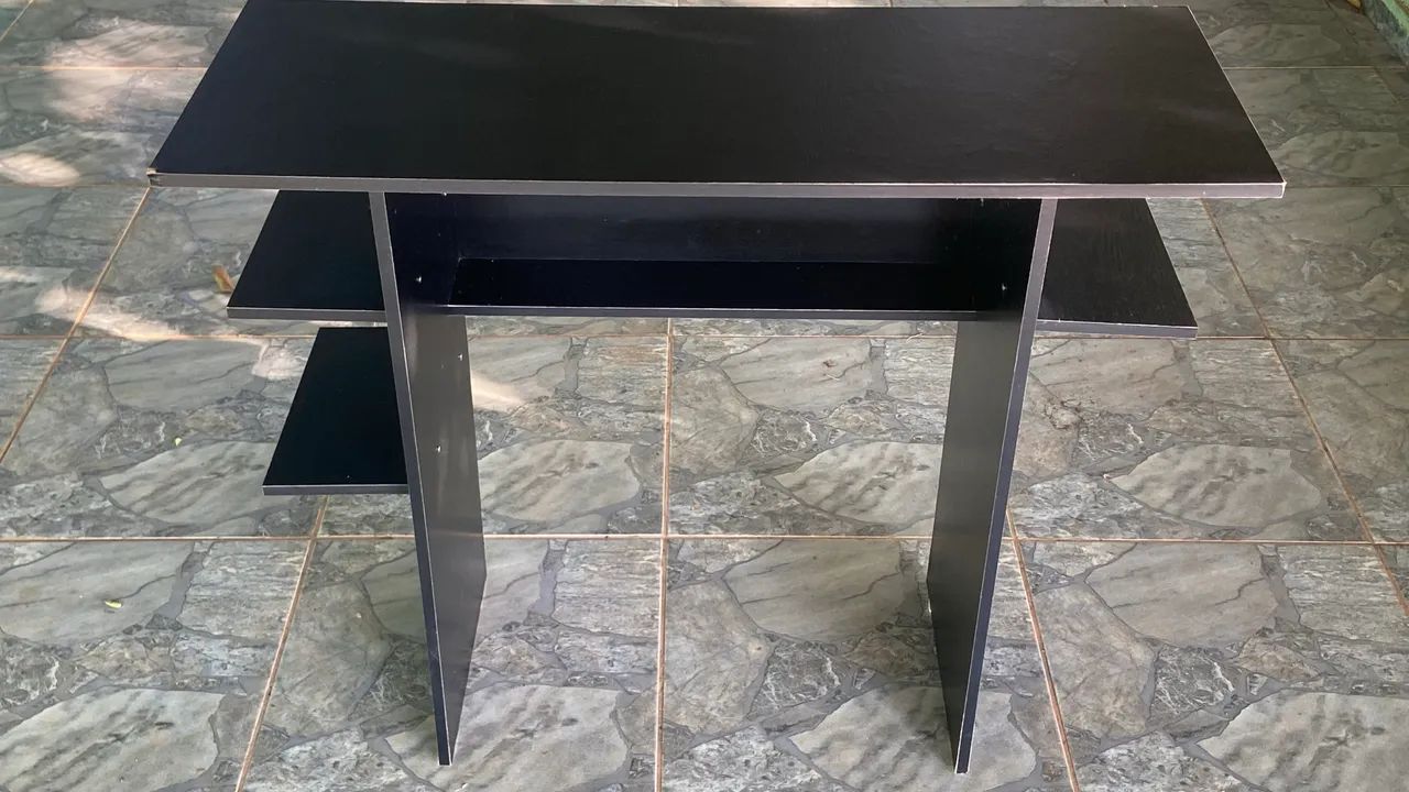 Mesa gamer compacta & gaveteiro 