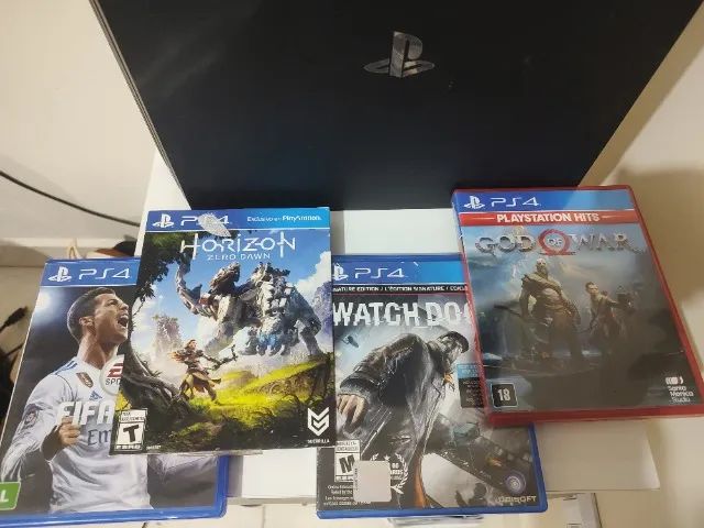 PS4 Pro + 2 Controles + 4 Jogos (Troco por Nintendo Switch