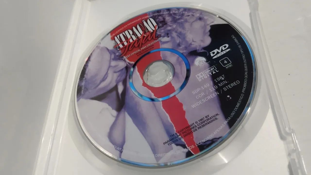 DVD original atração fatal bom estado.  - Foto 2