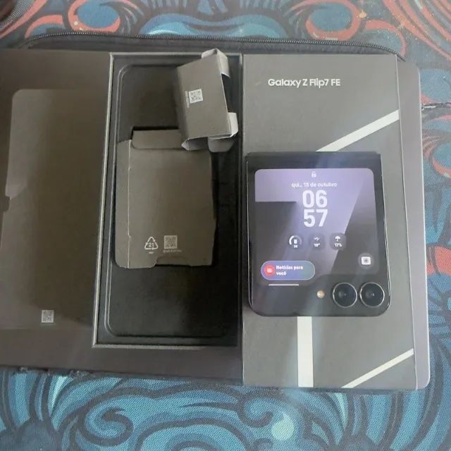 Samsung Galaxy Z Flip7 FE 5G - Foto 4